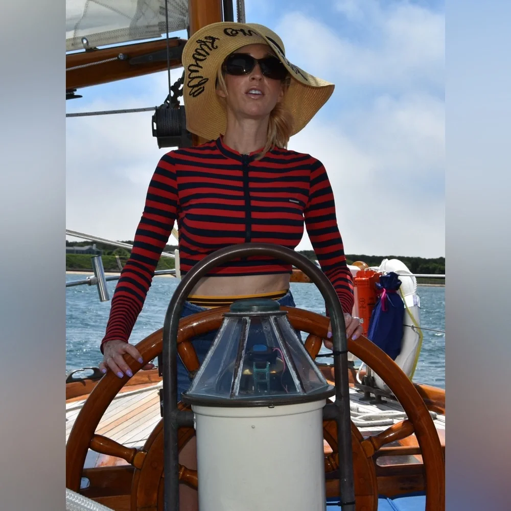 Always on Vacay Hat. Fun! - Picture 3 of 6